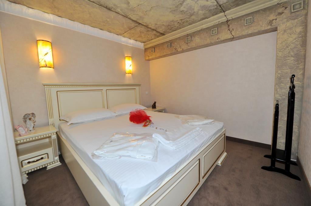 Fontan Hotel Chornomorsk Room photo